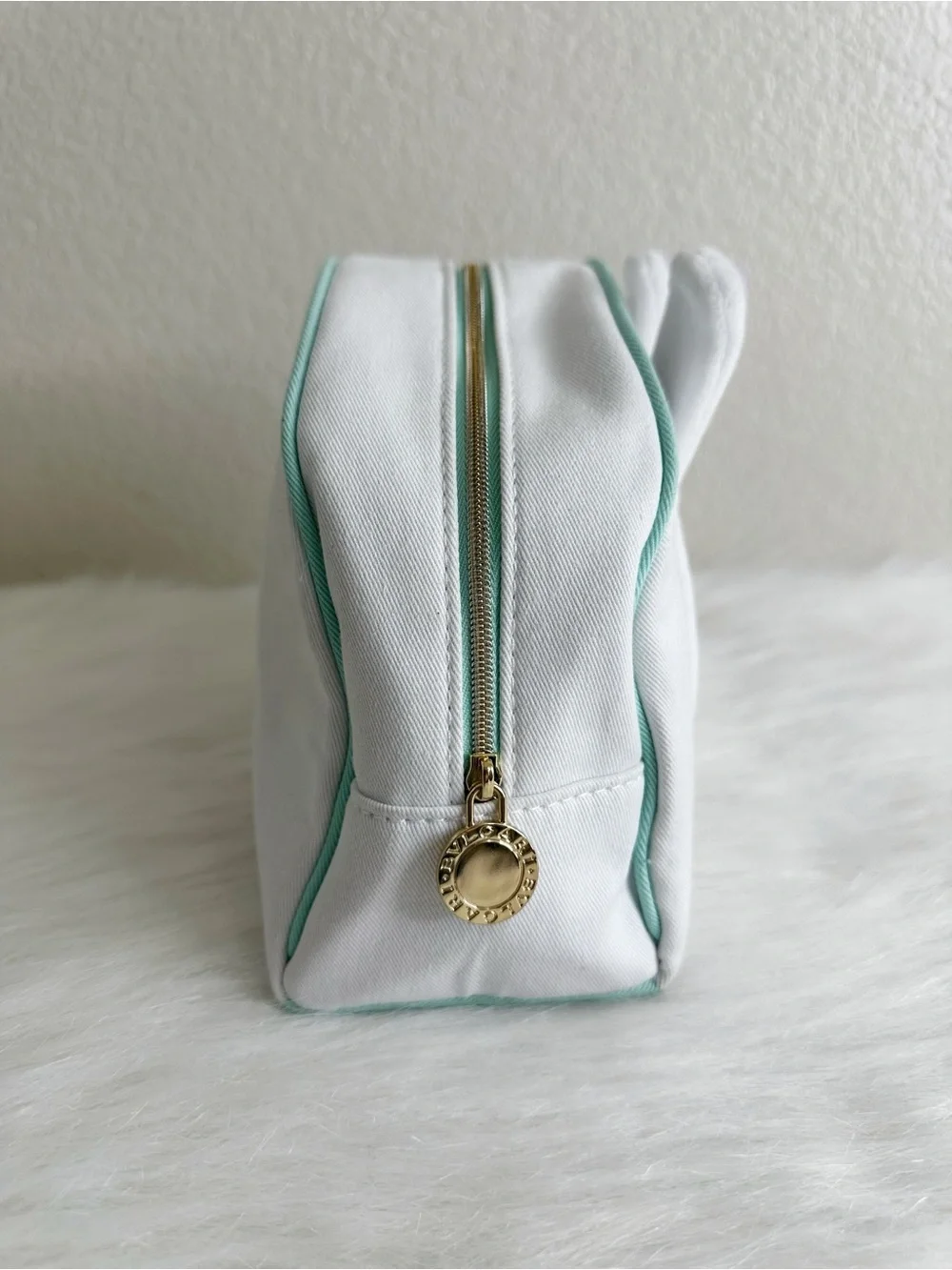 NWOT Bvlgari Petits Et Mamans White Bunny Zipper Top Cosmetic Bag